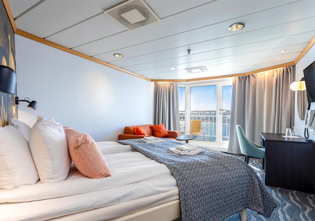 Viking Line Ferry Gabriella - One-Way Journey From Stockholm To Helsinki酒店 客房 照片